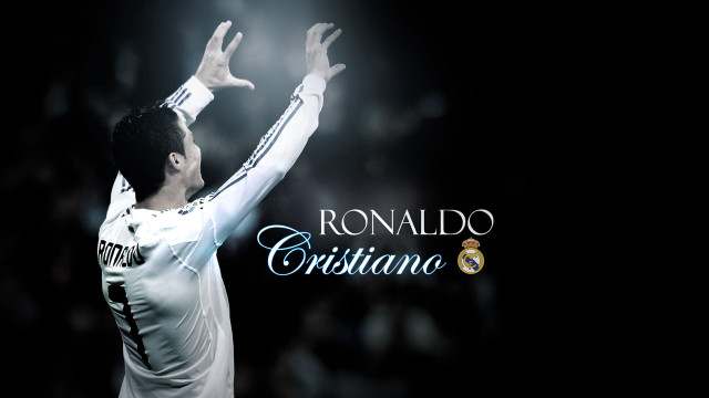 Ronaldo cristiano wallpaper soccer player free wallpaper - medium preview image