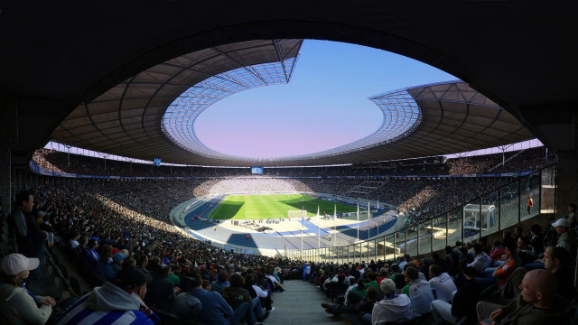 Stadium filled people watching game free wallpaper - medium preview image