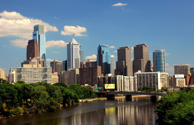 City skyline river bridge crossing free wallpaper - medium preview image