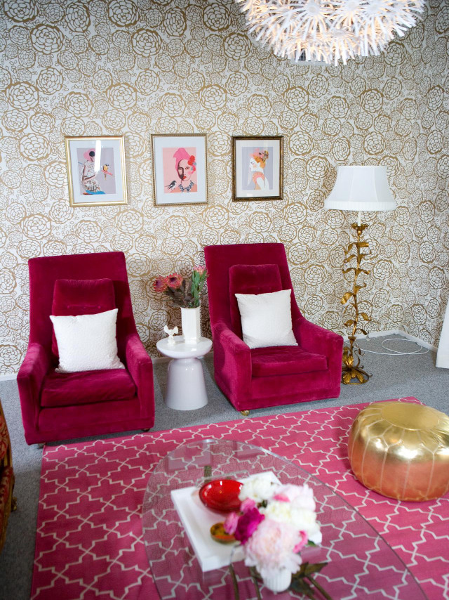Living room chairs table vase free wallpaper - medium preview image