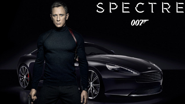 Man black shirt black pants free wallpaper - medium preview image