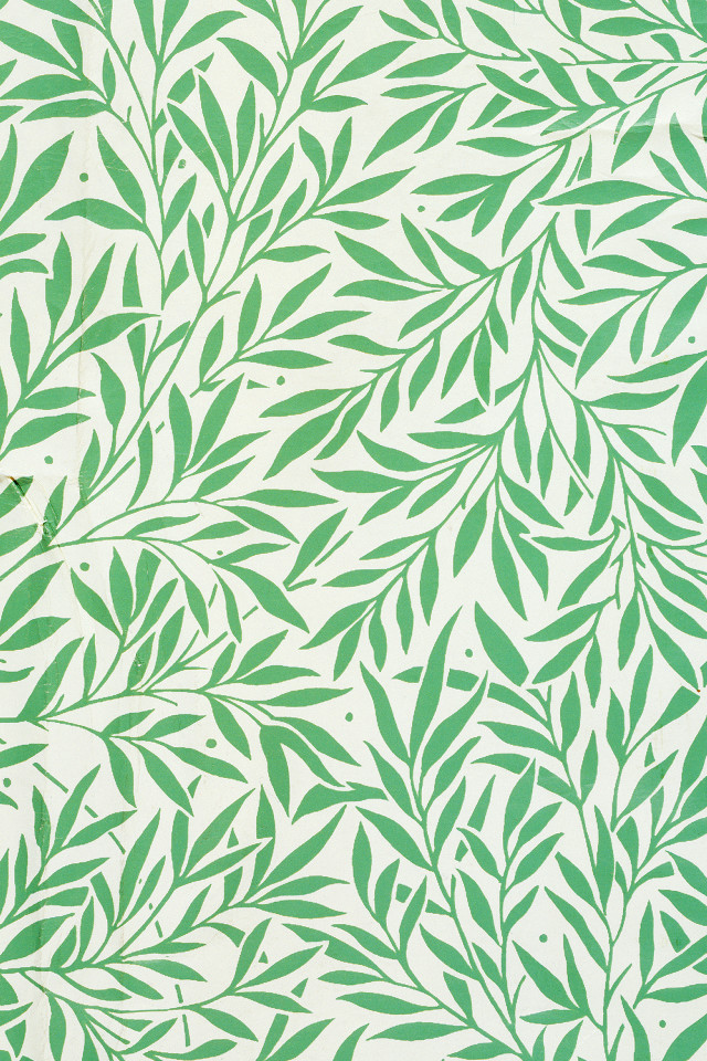 Green white wallpaper leafy pattern free wallpaper - medium preview image