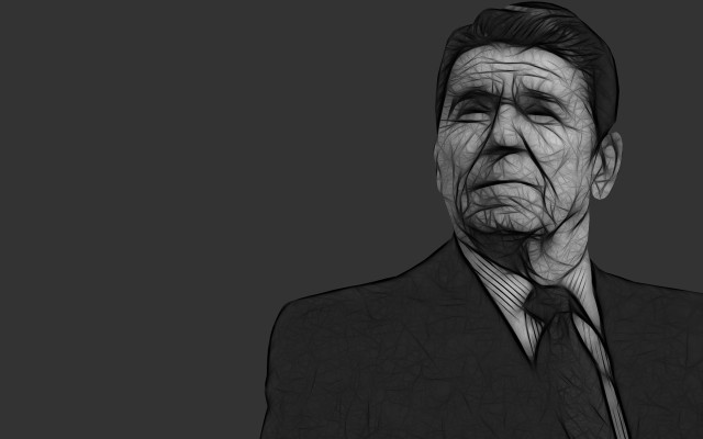 Serious man suit tie looking free wallpaper - medium preview image
