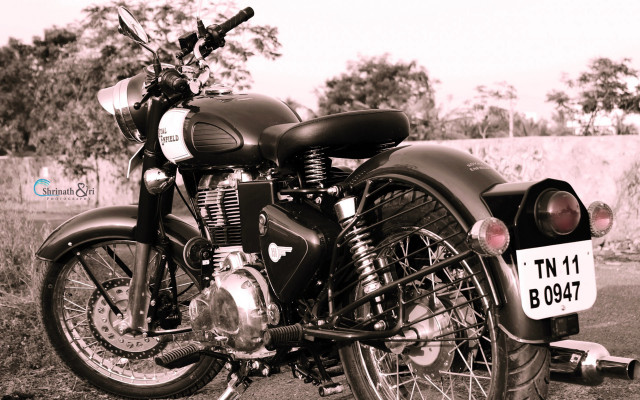 Motorcycle road fence trees sign free wallpaper - medium preview image