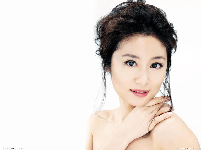 Woman large breast posing hand free wallpaper - medium preview image