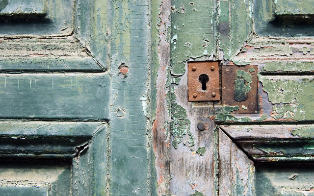 Rusty lock wooden door decay free wallpaper - medium preview image
