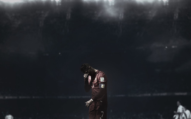 Man red suit field baseball free wallpaper - medium preview image