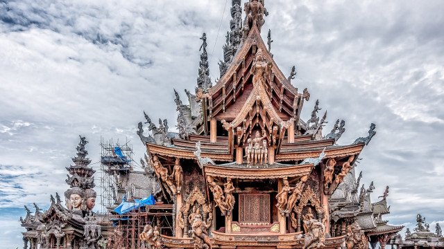 Ornate building clock tower cloudy free wallpaper - medium preview image