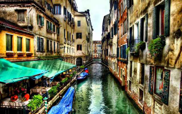 Canal city buildings tables umbrellas free wallpaper - medium preview image