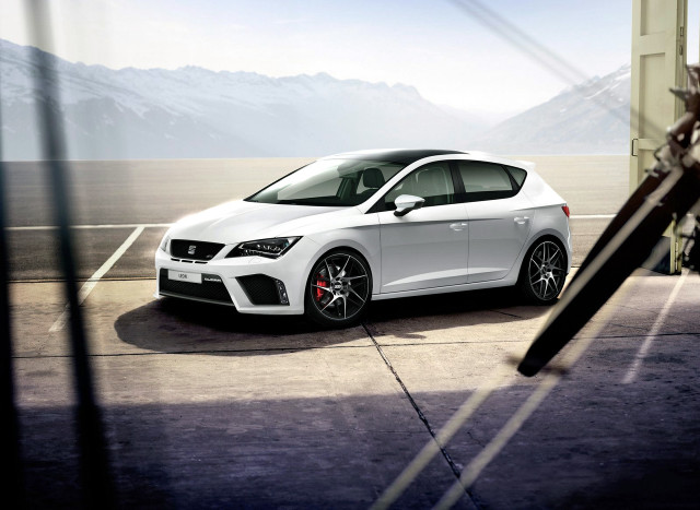 White car parking lot mountain free wallpaper - medium preview image