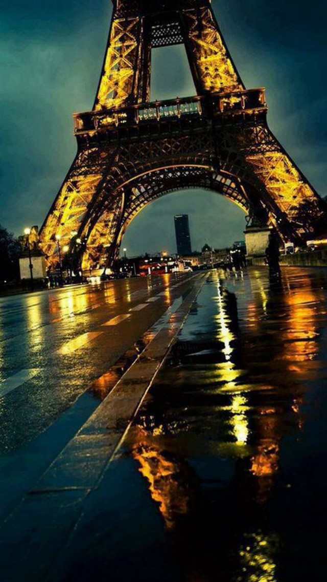 Eiffel tower night lights rain free wallpaper - medium preview image