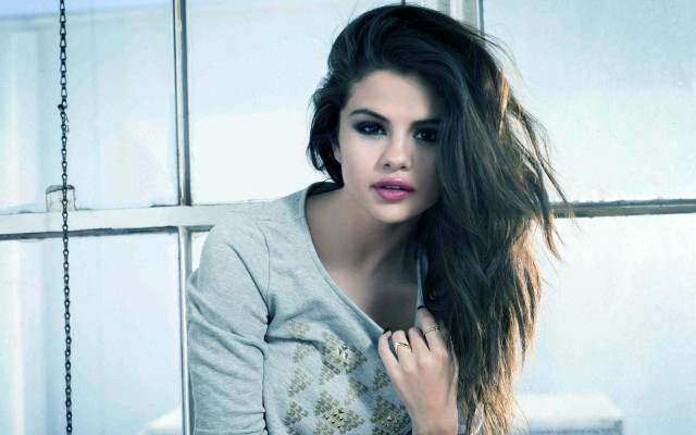 Woman longhair window portrait beautiful free wallpaper - medium preview image