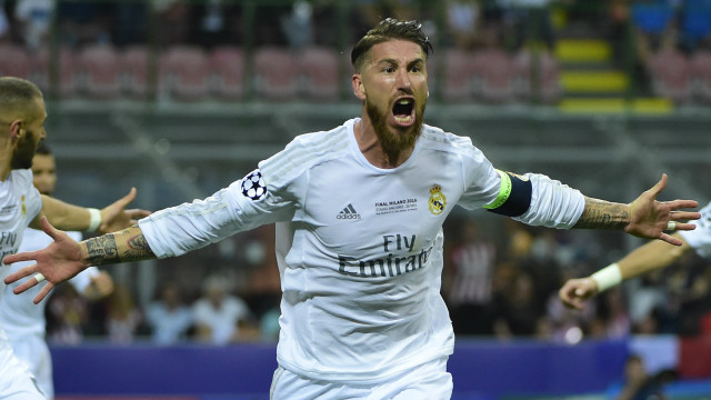 Man beard celebration goal teammates free wallpaper - medium preview image
