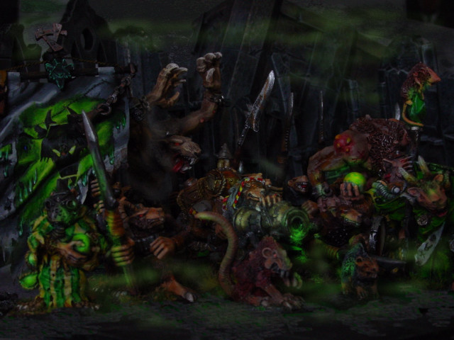 Zombie figurines green paint display free wallpaper - medium preview image