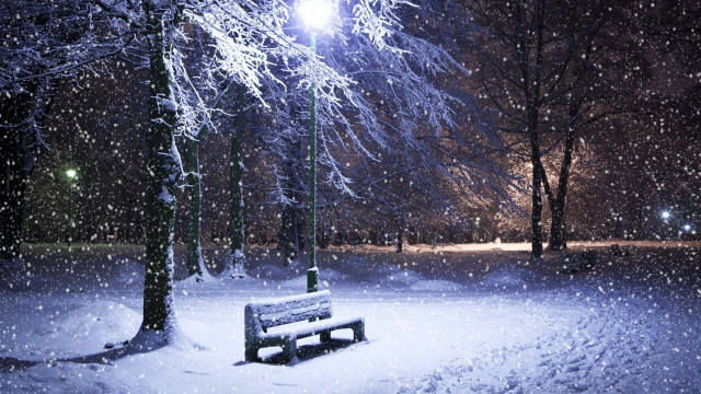 Park bench snowy night streetlight free wallpaper for desktop - medium preview image