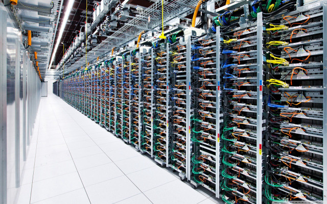 Server room cityscape ferriswheel bridge free wallpaper - medium preview image