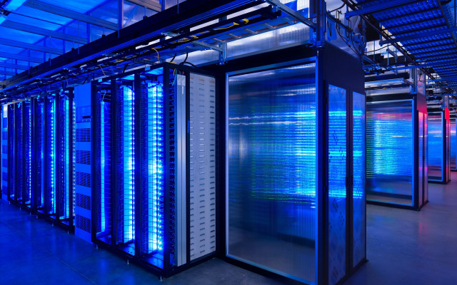 Large server room blue lights free wallpaper - medium preview image