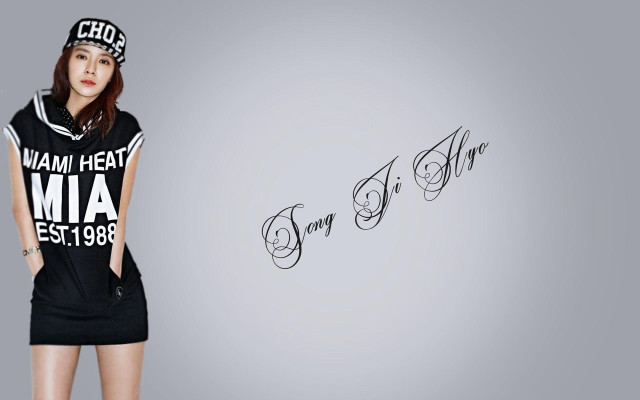 Woman black dress hat gray free wallpaper - medium preview image