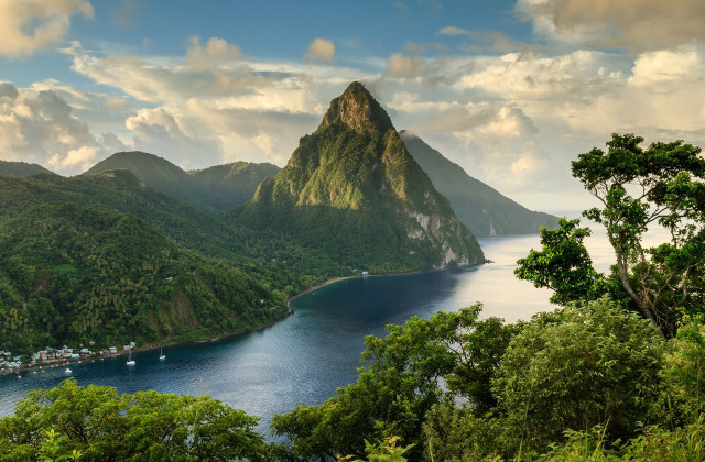 Mountain lake town background scenery free wallpaper - medium preview image