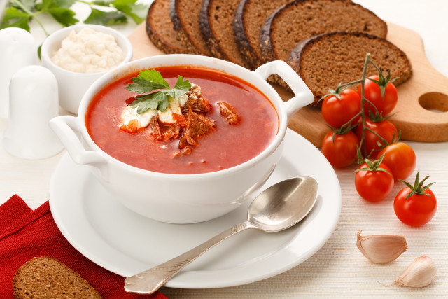 Bowl soup bread tomatoes spoon free wallpaper - medium preview image