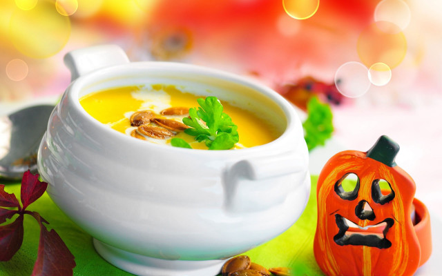 Soup pumpkin decoration table green free wallpaper - medium preview image