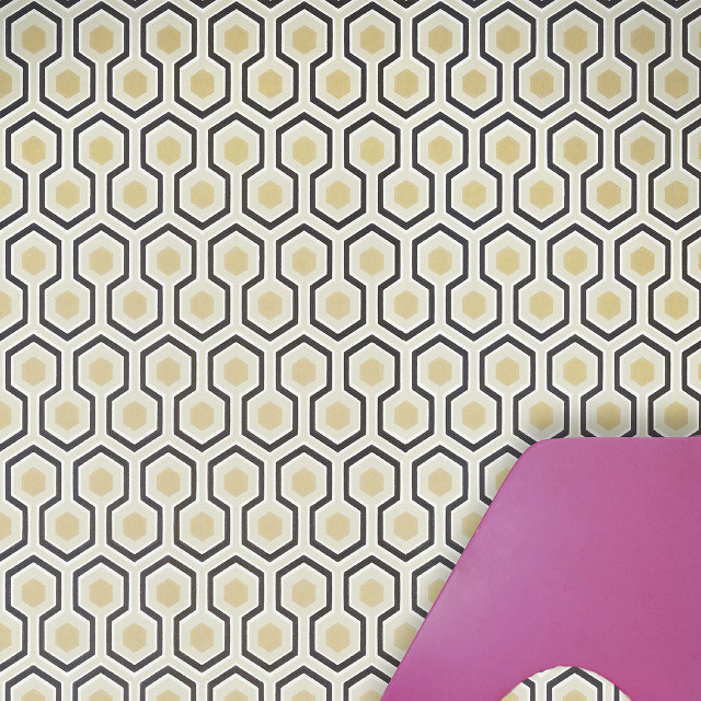 Pink chair wall pattern black free wallpaper - medium preview image