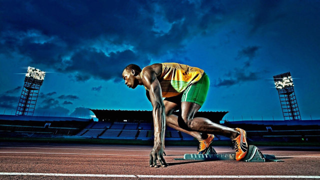 Man yellow green shirt track free wallpaper - medium preview image