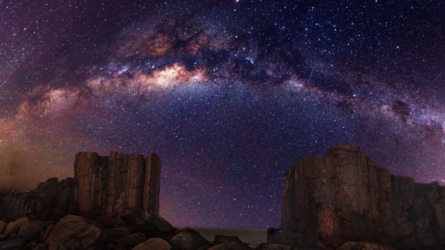 Night sky stars rocks background free wallpaper - medium preview image