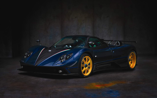 Blue sports car yellow rims free wallpaper - medium preview image