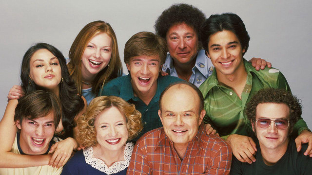 Renaissance group smiling laughing davidbudd free wallpaper - medium preview image