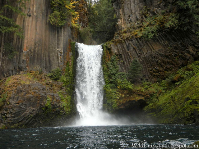 Waterfall river background trees scenery free wallpaper - medium preview image