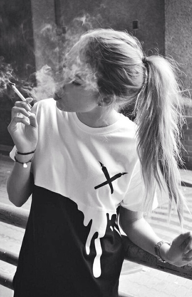 Woman smoking cigarette bench city free wallpaper - medium preview image