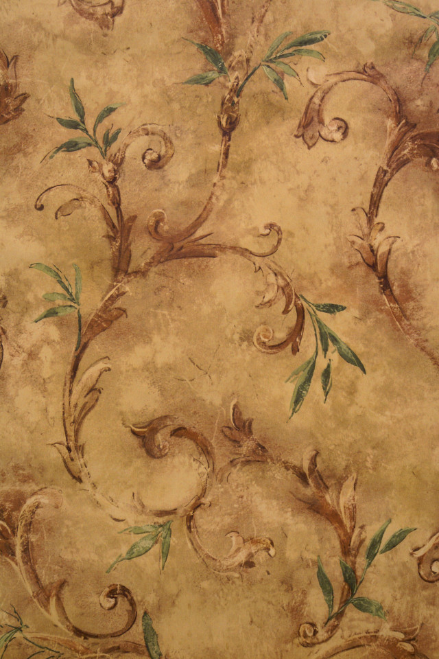 Floral design wall clock close free wallpaper - medium preview image