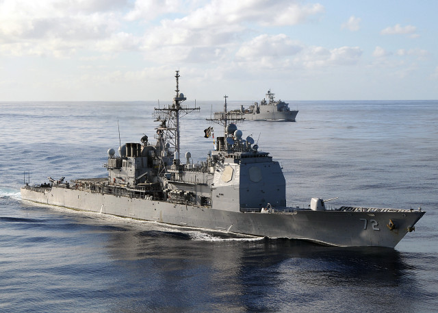 Large gray ship ocean background #2 free wallpaper - medium preview image