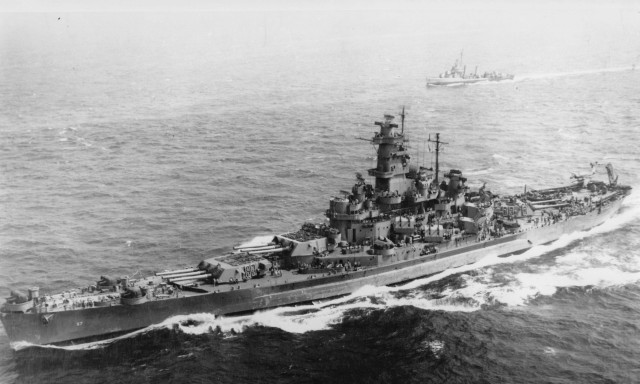 Battleship ocean background boat smaller free wallpaper - medium preview image