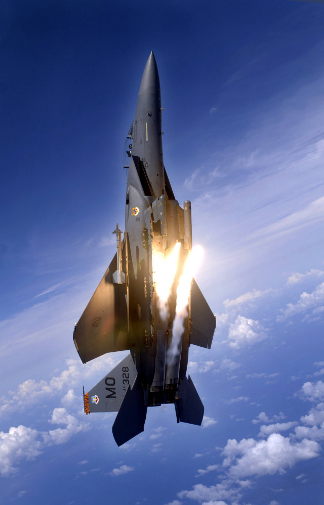 Jet flying rocket side jet free wallpaper - medium preview image