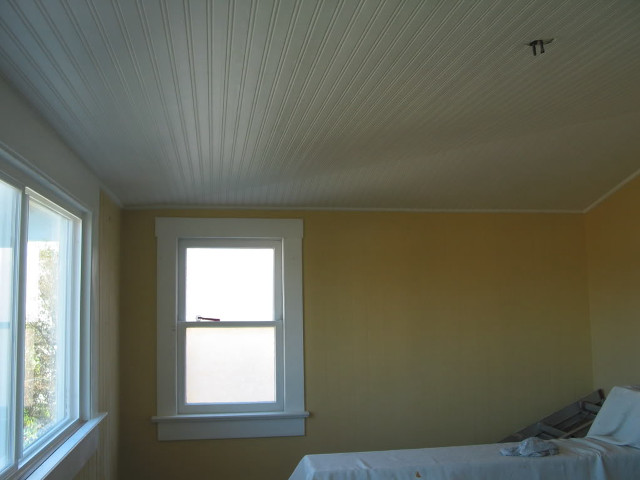 Bedroom bed window corner white free wallpaper - medium preview image