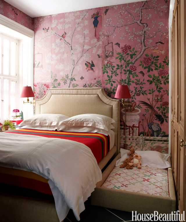 Bedroom pink wallpaper bird motif free wallpaper - medium preview image