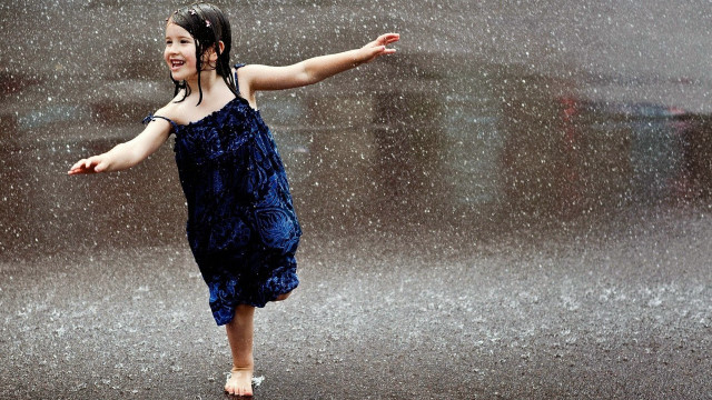 Girl blue dress rain umbrella free wallpaper - medium preview image