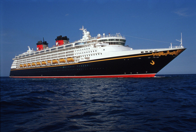 Cruise ship ocean blue sky #9 free wallpaper - medium preview image