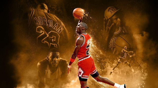 Basketball player red uniform running #2 free wallpaper - medium preview image