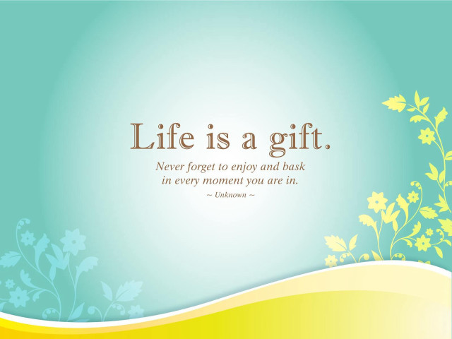 Life is a gift floral free wallpaper - medium preview image