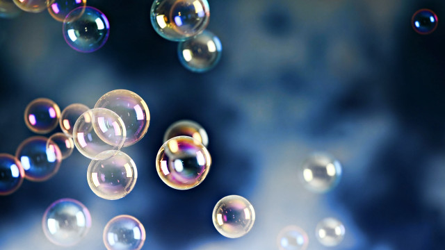 Bubbles floating blue background blurry free wallpaper - medium preview image