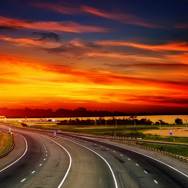 Highway sunset red sky clouds free wallpaper - medium preview image