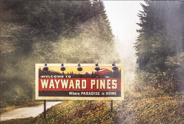 Wayward pines paradise home road free wallpaper - medium preview image