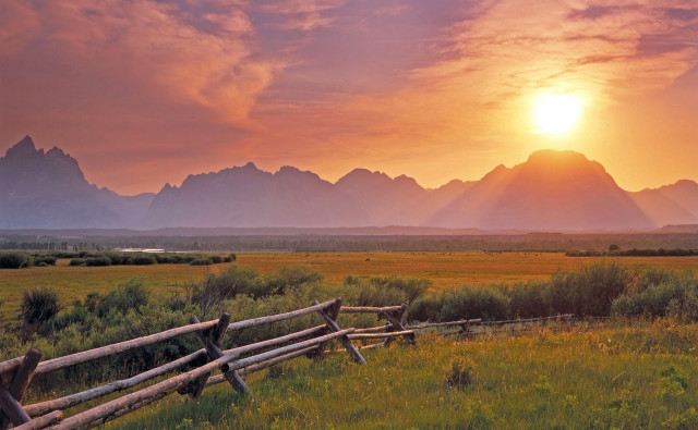 Wooden fence field mountains sunset #2 free wallpaper - medium preview image