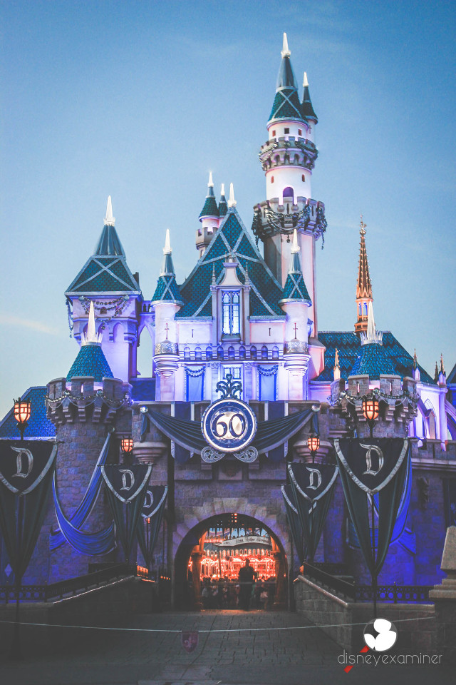 Castle clock night sky background free wallpaper - medium preview image