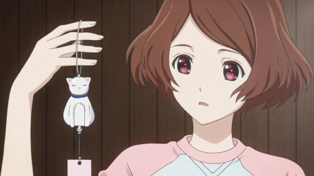 Girl cat toy hanging string free wallpaper - medium preview image