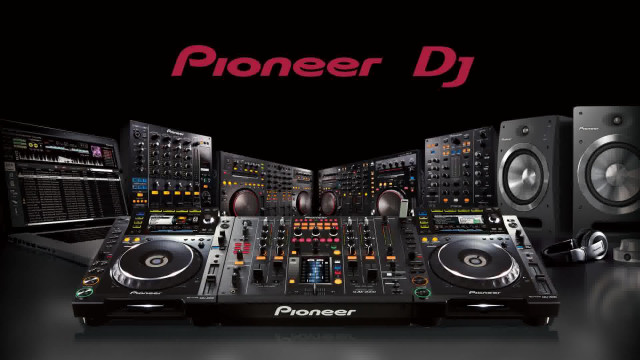 Electronic equipment table black background free wallpaper - medium preview image