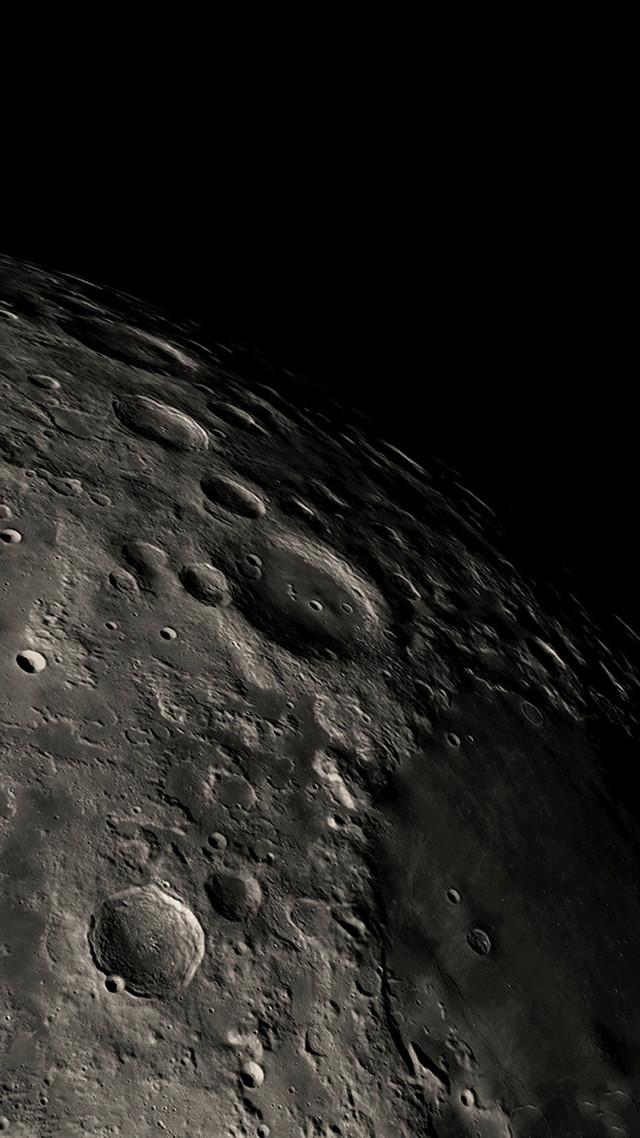 Moon closeup black background small free wallpaper - medium preview image